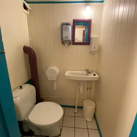 Kvila Tatil parkı *